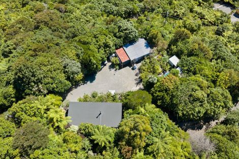Photo of property in 710 Queen Charlotte Drive, Havelock, 7281