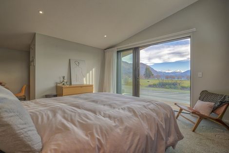 Photo of property in 35 Roche Street, Wanaka, 9305