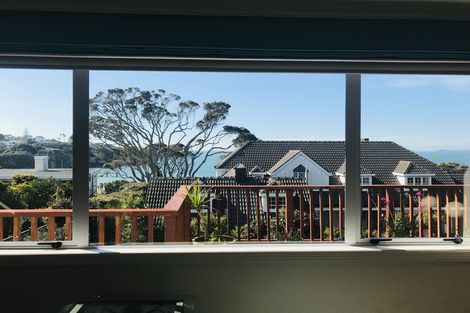 Photo of property in 23a Bournemouth Terrace, Murrays Bay, Auckland, 0630