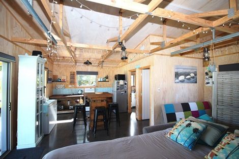 Photo of property in 149 Kelly Jade Avenue, Matarangi, Whitianga, 3592