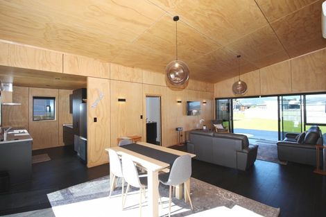 Photo of property in 129 Ngaio Drive, Matarangi, Whitianga, 3592