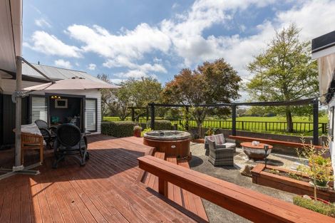 Photo of property in 82 Tikorangi Road, Tikorangi, Waitara, 4383