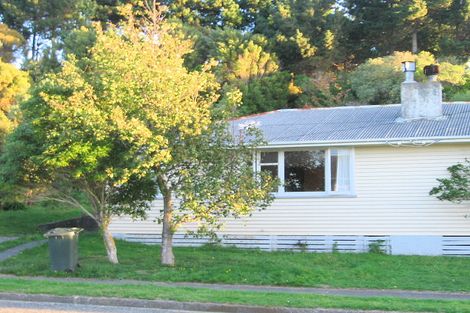 Photo of property in 94 Bedford Street, Cannons Creek, Porirua, 5024