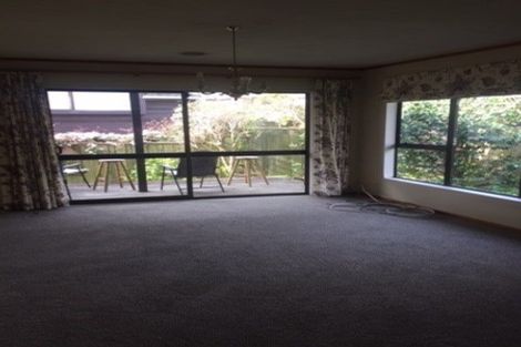 Photo of property in 42 Lakewood Avenue, Churton Park, Wellington, 6037