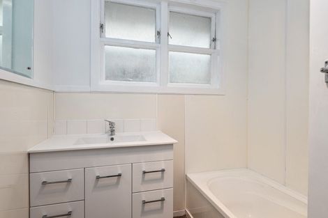 Photo of property in 86 Turner Drive, Western Heights, Rotorua, 3015