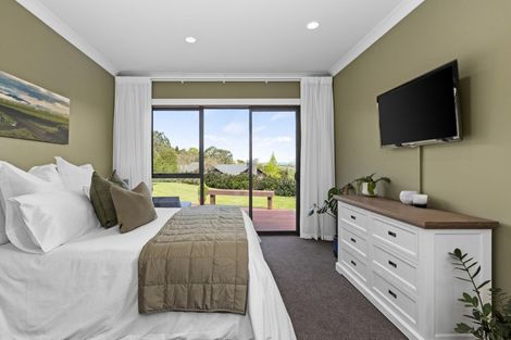 Photo of property in 18 Lakeview Terrace, Taradale, Napier, 4112