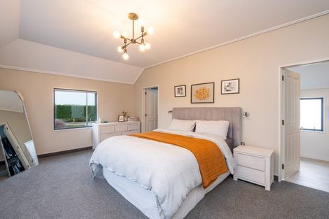 Photo of property in 712 Queens Drive, Waikiwi, Invercargill, 9810