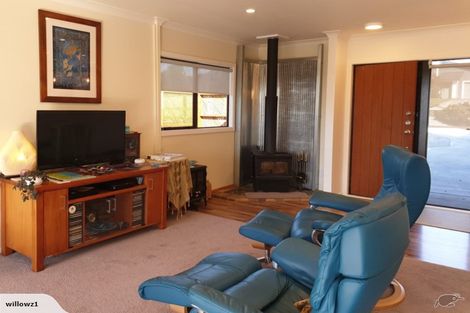 Photo of property in 8 Bay View Road, Raglan, 3225