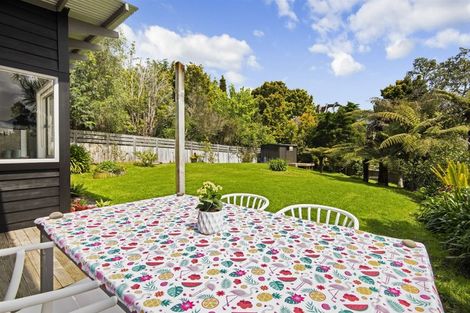 Photo of property in 890 Beach Road, Waiake, Auckland, 0630