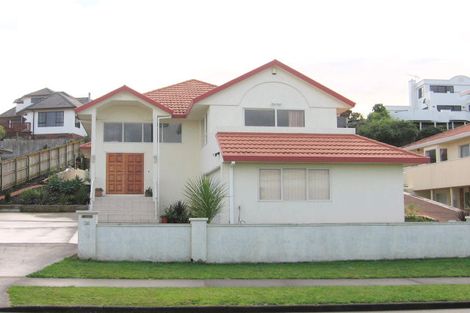 Photo of property in 36 Ribbonwood Crescent, Goodwood Heights, Auckland, 2105