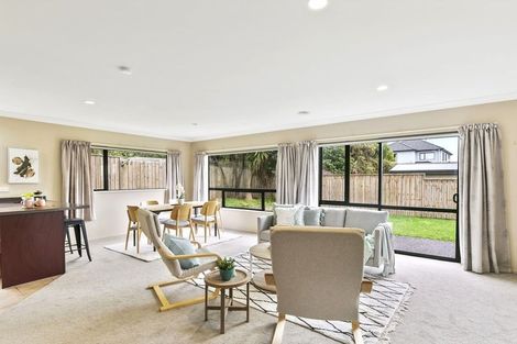 Photo of property in 9 Aspiring Terrace, Aotea, Porirua, 5024