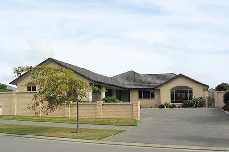 Photo of property in 18 Oakwood Mews, Prebbleton, 7604