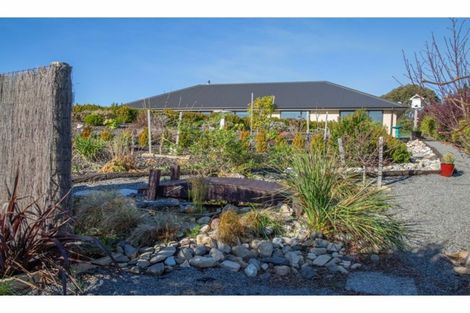 Photo of property in 25 Glenmark Drive, Waipara, 7483
