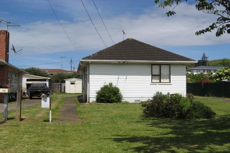 Photo of property in 110 Coronation Road, Mangere Bridge, Auckland, 2022