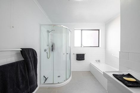 Photo of property in 156 Sawyers Arms Road, Northcote, Christchurch, 8052