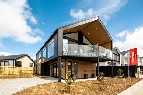 Photo of property in 12 Kotuitui Drive, Wainui, 0992