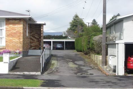 Photo of property in 4/290 Carrington Street, Vogeltown, New Plymouth, 4310