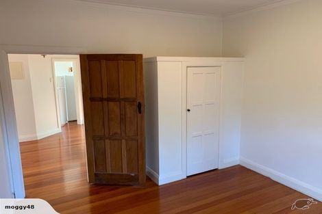 Photo of property in 2/2 View Road, Mount Eden, Auckland, 1024