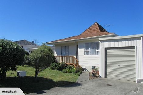 Photo of property in 1/9 Tomintoul Place, Highland Park, Auckland, 2010