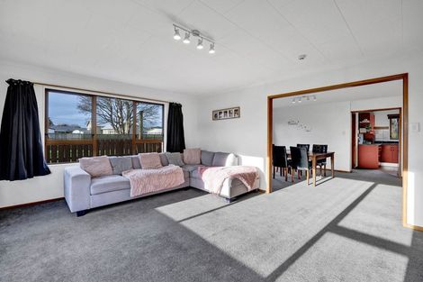 Photo of property in 38 Ketemarae Road, Normanby, Hawera, 4675