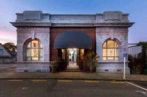 Photo of property in 29 Queen Street, New Plymouth, 4310