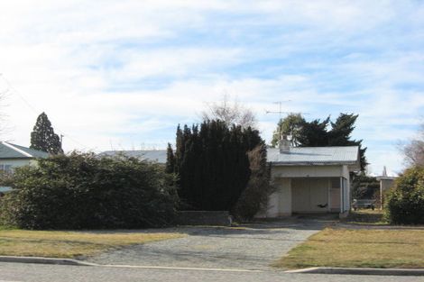 Photo of property in 18 Northland Street, Ranfurly, 9332