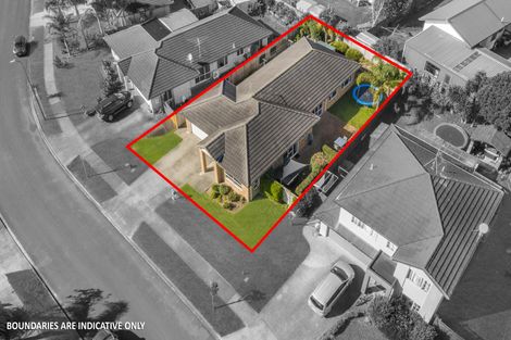 Photo of property in 28 Belfry Place, Wattle Downs, Auckland, 2103