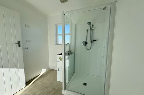 Photo of property in 20 Blake Street, Porangahau, 4293