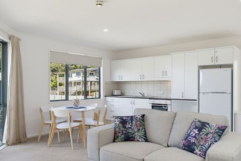 Photo of property in Beachpoint Apartments, 2/5 West End Road, Ohope, 3121