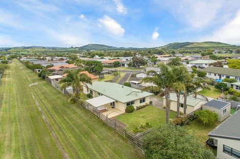 Photo of property in 45 Kane Road, Papamoa Beach, Papamoa, 3118