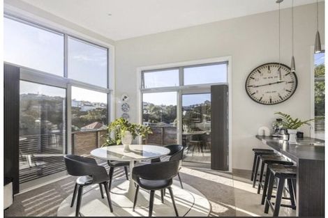 Photo of property in 3 Shalimar Crescent, Khandallah, Wellington, 6035