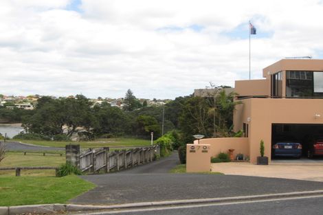 Photo of property in 7 South Avenue, Kaukapakapa, 0871