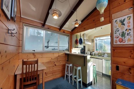 Photo of property in 7 Dundee Place, Crofton Downs, Wellington, 6035