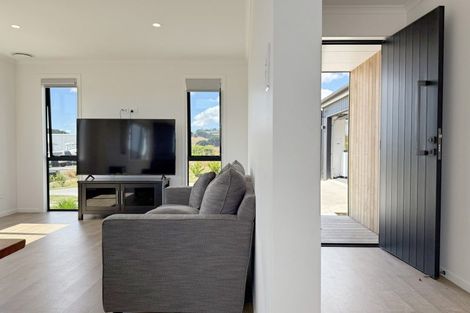 Photo of property in 2 Tunarau Street, Raglan, 3225