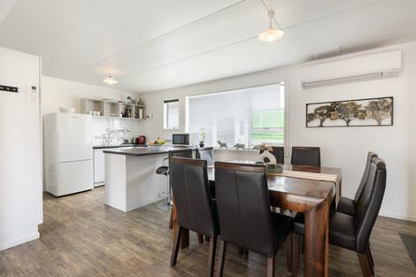 Photo of property in 828b Papamoa Beach Road, Papamoa Beach, Papamoa, 3118