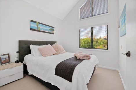 Photo of property in 96 Harbour Village Drive, Gulf Harbour, Whangaparaoa, 0930