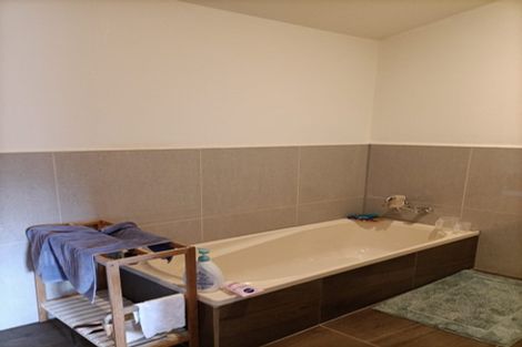 Photo of property in 13 Terry Smyth Drive, Kumeu, 0892