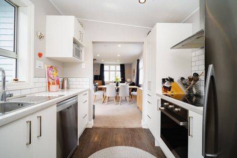 Photo of property in 25 Hugh Street, Sawyers Bay, Port Chalmers, 9023