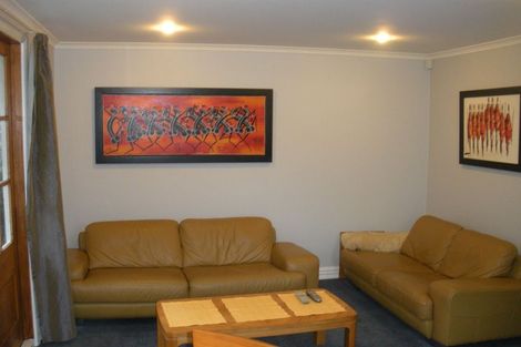 Photo of property in 8c Somerset Avenue, Newtown, Wellington, 6021