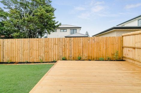 Photo of property in 10/32 Tapuwae Way, Mangere Bridge, 2022