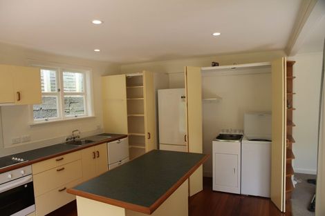 Photo of property in 36 Tamar Street, Island Bay, Wellington, 6023