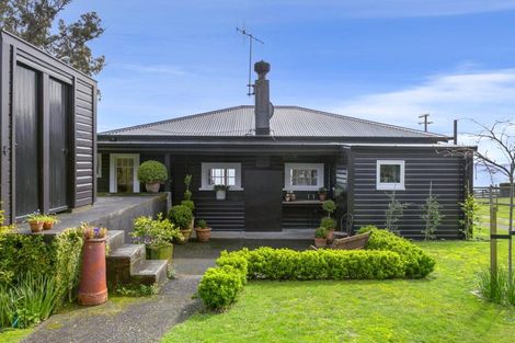 Photo of property in 30 Rawhira Road, Tauranga Taupo, Turangi, 3382