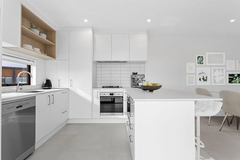 Photo of property in 6 Te Napi Drive, Takanini, Auckland, 2112