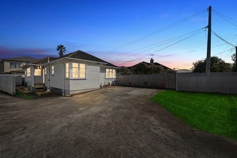 Photo of property in 70 Melrose Road, Mount Roskill, Auckland, 1041