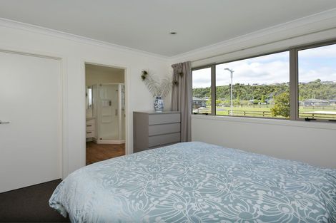 Photo of property in 10 Double Bay Road, Pyes Pa, Tauranga, 3112