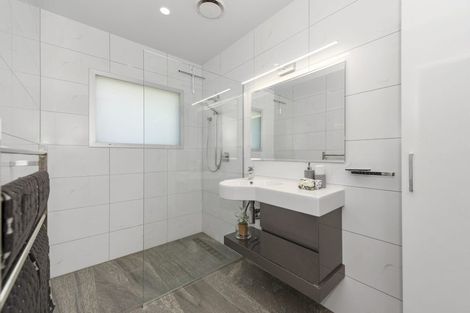 Photo of property in 10a Moncrieff Avenue, Fairfield, Hamilton, 3214