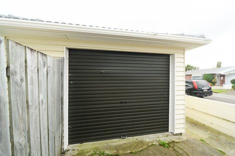 Photo of property in 175 College Street, Awapuni, Palmerston North, 4412