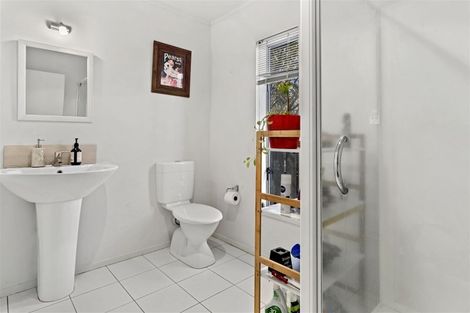 Photo of property in 42b Simpson Road, Papamoa Beach, Papamoa, 3118