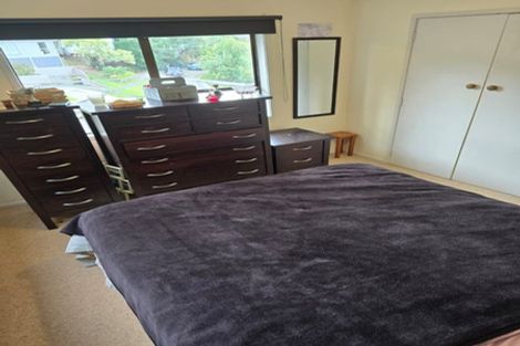 Photo of property in 34 Finn Place, Totara Vale, Auckland, 0629