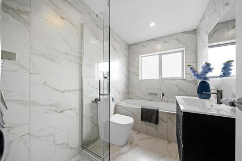 Photo of property in 50 Hari Road, Karaka, 2113